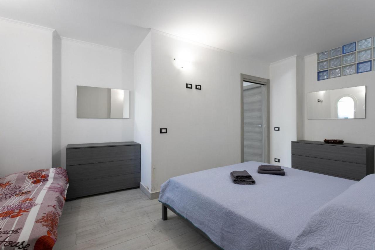 Strada Degli Olandesi - Panoramic Villa By Halldis Camporosso  Bagian luar foto